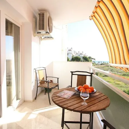 And Family Apartment *